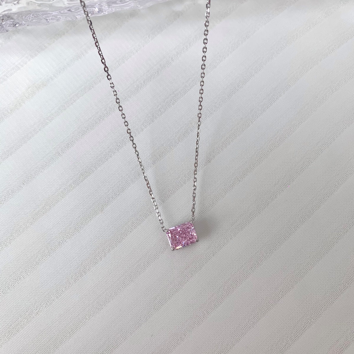 Collar Luz Rosa